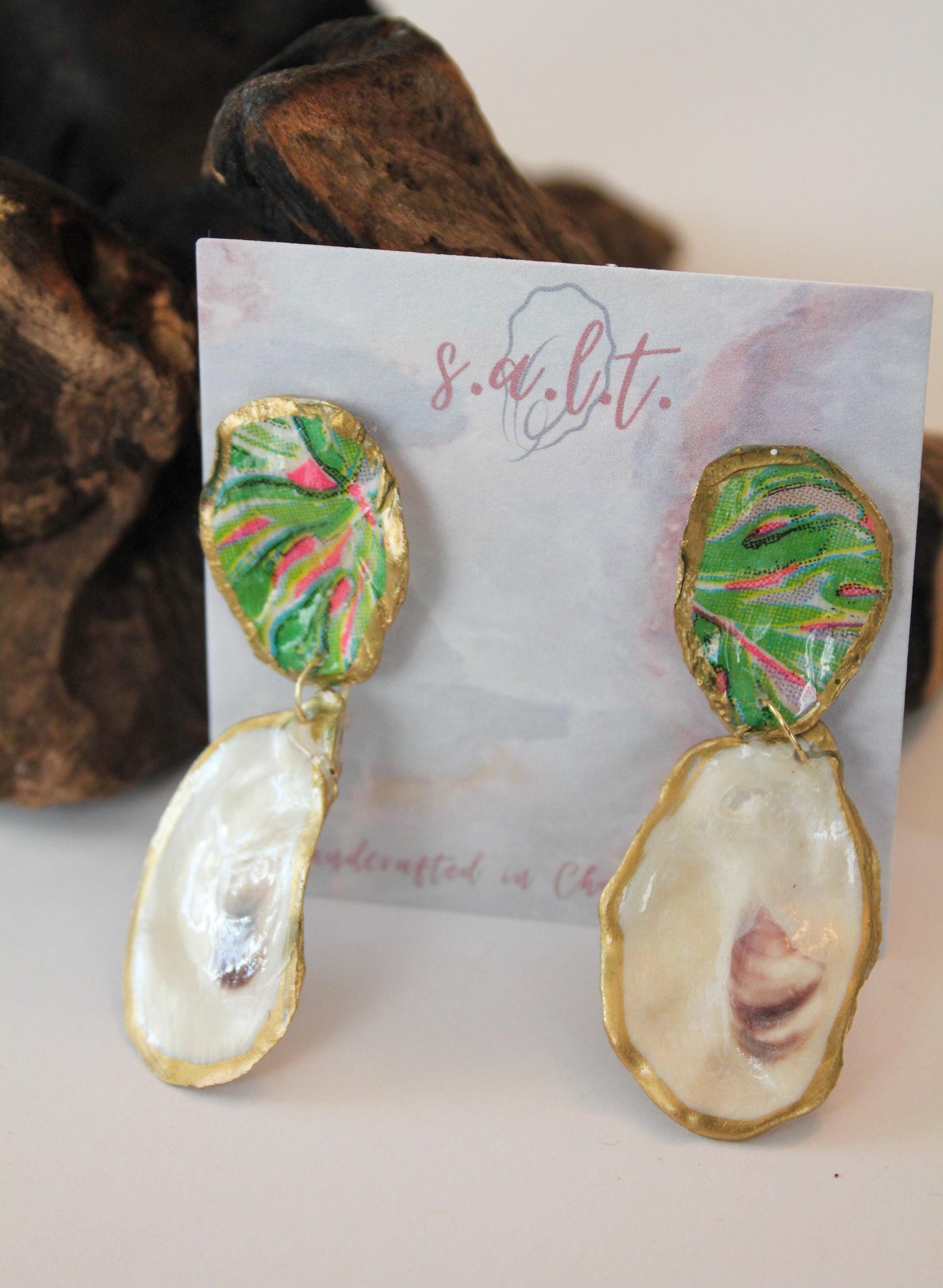 The Palms Oyster Earrings